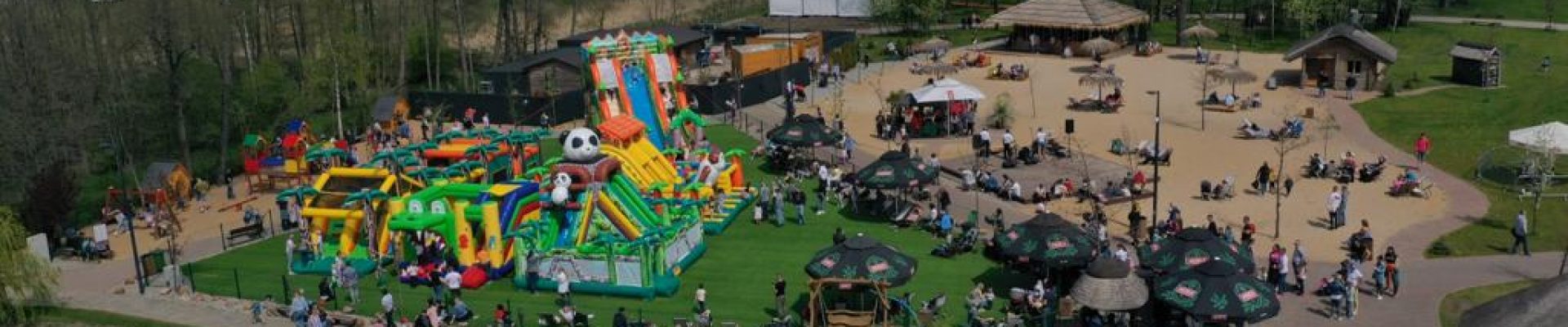 dmuchańce w mini zoo Dobroń, atrakcje dladzieci (9)